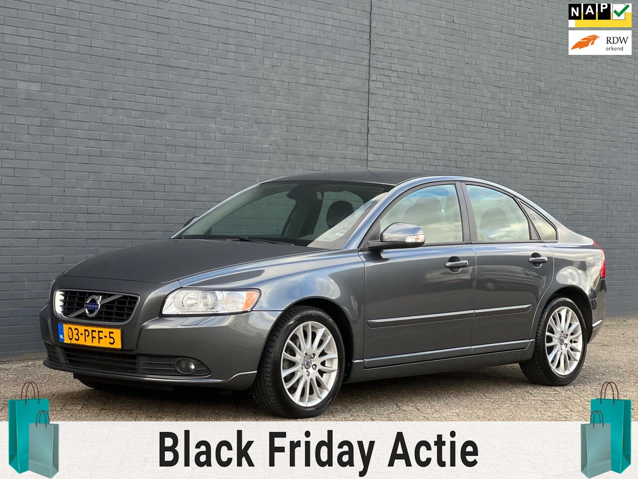 Volvo S40 - 1.6 D2 Sport/6BAK/XENON/STOELVERW/LEDER/PSENSOR/TOPONDERHOUDEN/ - AutoWereld.nl