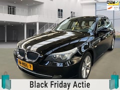 BMW 5-serie Touring - 520i Business Line/AUT/XENON/LEDER/NAVI/PDC/BOEKJES