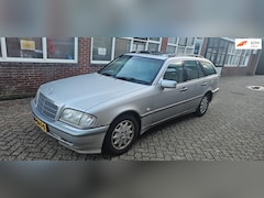 Mercedes-Benz C-klasse Combi - 240 Classic