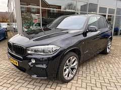 BMW X5 - XDRIVE30D GRIJS kent./ M-Sport / Pano / LED / Head up /