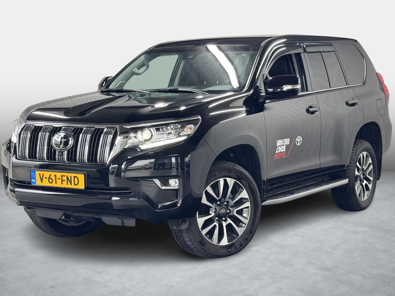 Toyota Land Cruiser - 2.8 D-4D-F Professional Window Van Demo Navi Trekh - AutoWereld.nl