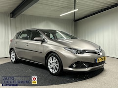 Toyota Auris - 1.8 Hybrid Dynamic