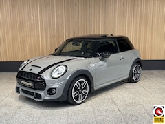 MINI John Cooper Works - 2.0 Cooper Schuif / kantel dak | HUD | JCW stoelen