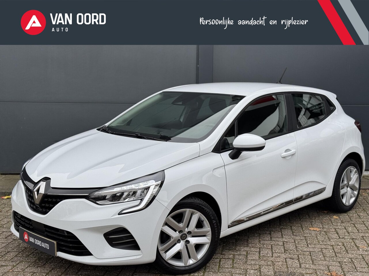 Renault Clio - 1.0 / NAV / PDC / 1e Eig / 100 % Onderhoud - AutoWereld.nl