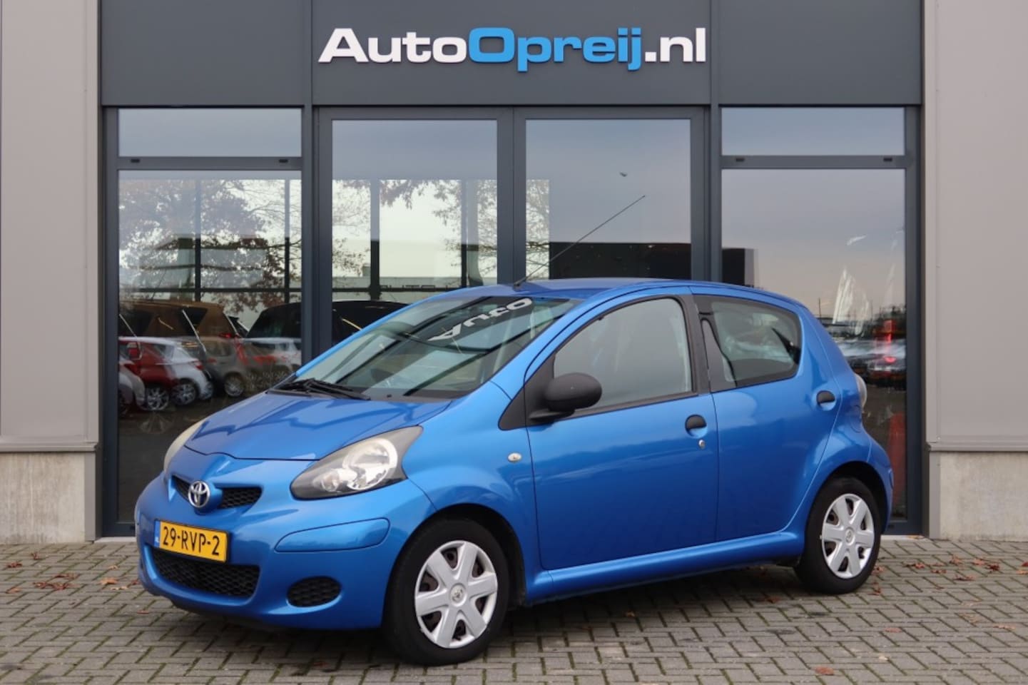 Toyota Aygo - 1.0-12V Now 5drs. Airco, 1e eigenaar, Dealer onderhouden - AutoWereld.nl