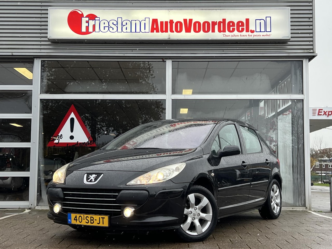 Peugeot 307 - 1.6-16V Griffe / 158.900 KM! / Leder / Zeer netjes / Nieuwe APK! - AutoWereld.nl