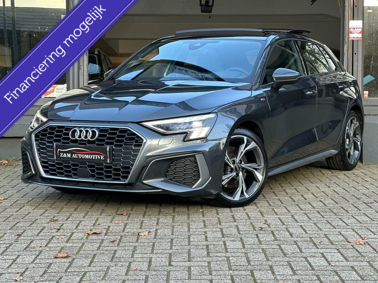 Audi A3 Sportback - 35 TFSI S edition Matrix*Aut*Pano*Navi*Hud - AutoWereld.nl