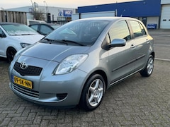 Toyota Yaris - 1.3 VVTi Sol MMT