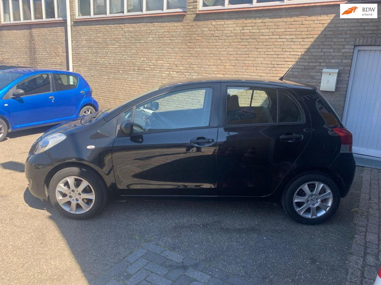 Toyota Yaris - 1.0 VVTi Acces 1.0 VVTi Acces - AutoWereld.nl