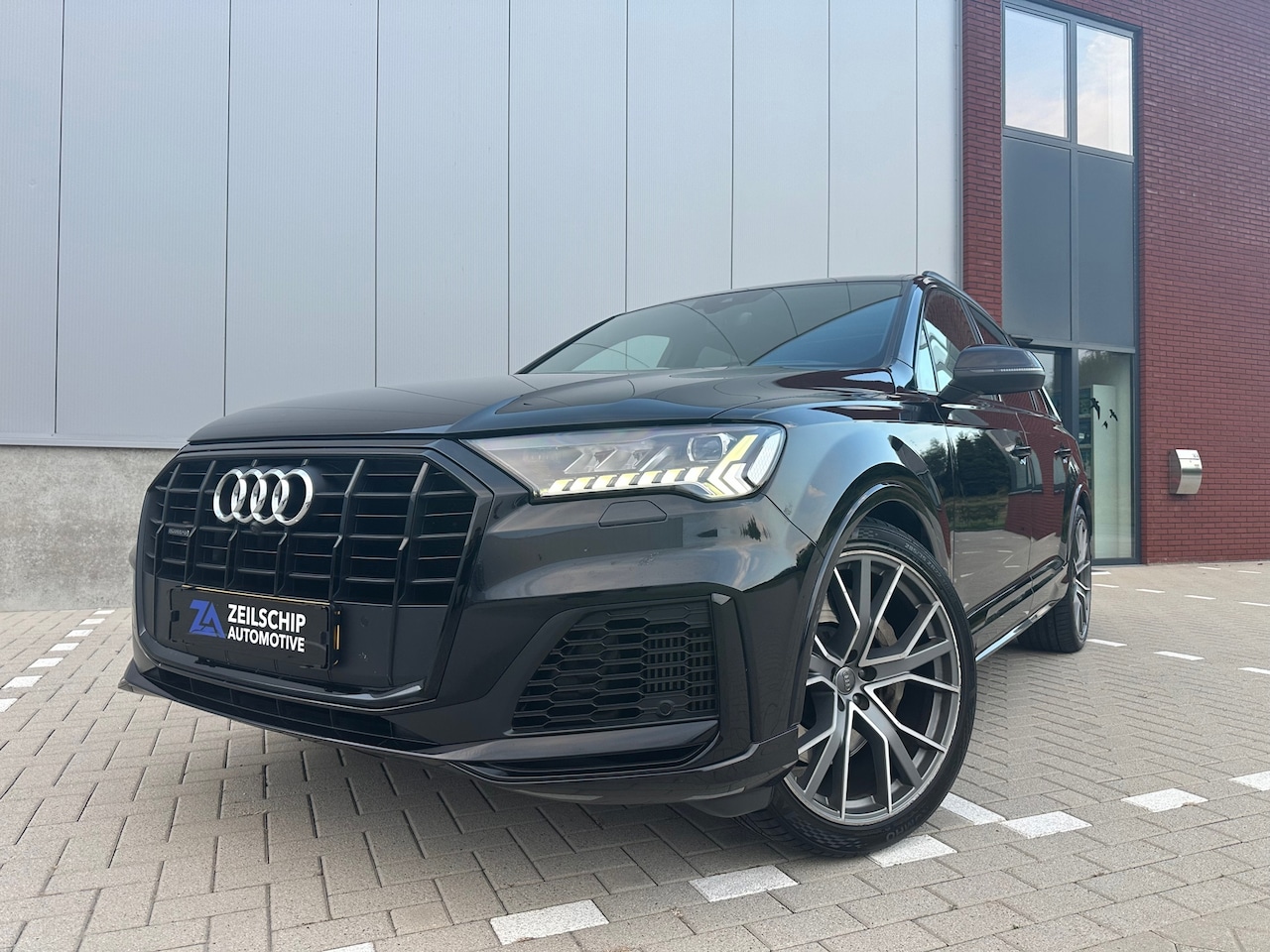 Audi Q7 - 55 TFSI e quattro Pro Line S-Line| Dak| Head Pro Line S-Line| Dak| Head-up| B&O - AutoWereld.nl