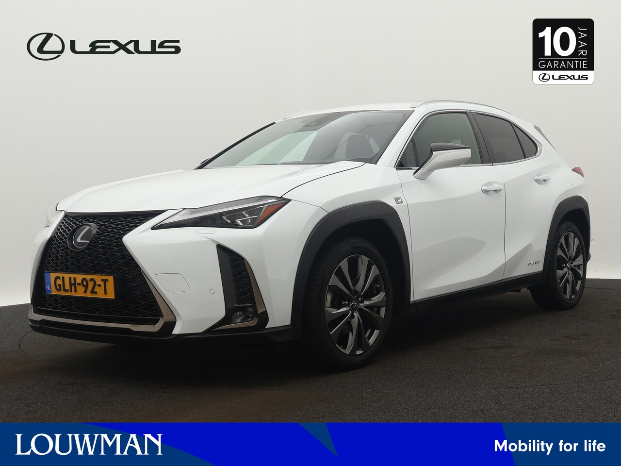 Lexus UX - 250H AWD F-Sport Limited | Navigatie | Half leder | LM velgen | Camera | Parkeersensoren | - AutoWereld.nl