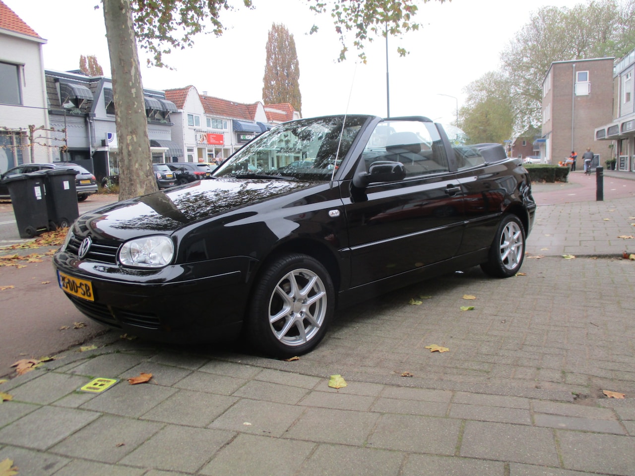 Volkswagen Golf Cabriolet - 1.8 Trendline / i.z.g.st / 214dkm - AutoWereld.nl