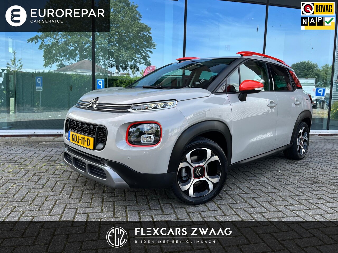 Citroën C3 Aircross - 1.2 PureTech 110pk S&S Shine - Automaat - Navi - Climate - Cruise - Hoge instap - AutoWereld.nl