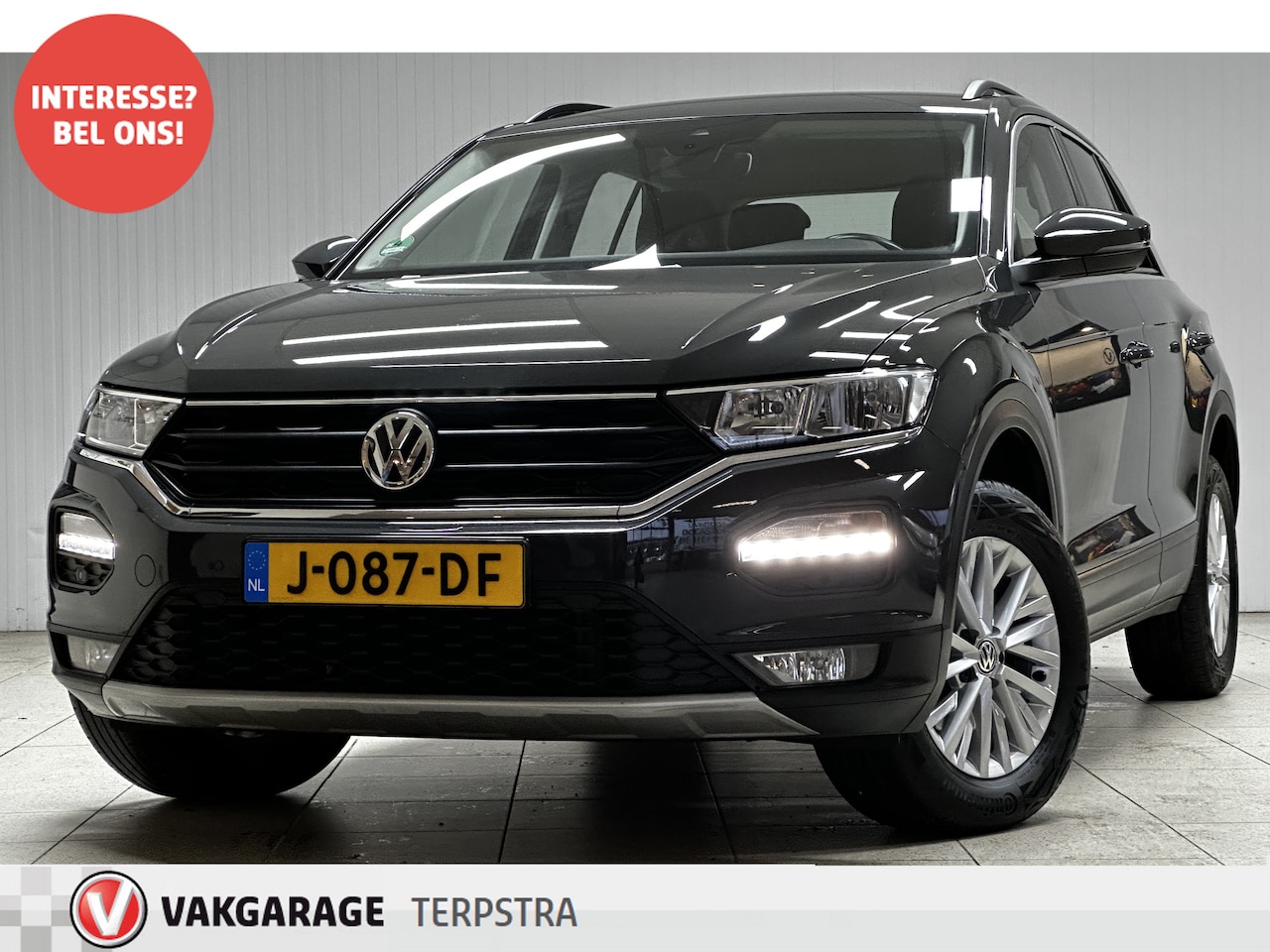 Volkswagen T-Roc - 1.5 TSI Style/ Automaat!/ 150pk/ Apple + Android/ DAB+/ Navi/ Lane-Assist./ Airco/ Adaptiv - AutoWereld.nl