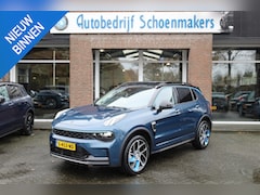 Lynk & Co 01 - 1.5 261PK 6.6Kwh LADEN 360-CAMERA PANO/SCHUIF INFINITY DAB NAVI CARPLAY STOELVERWARMING EL