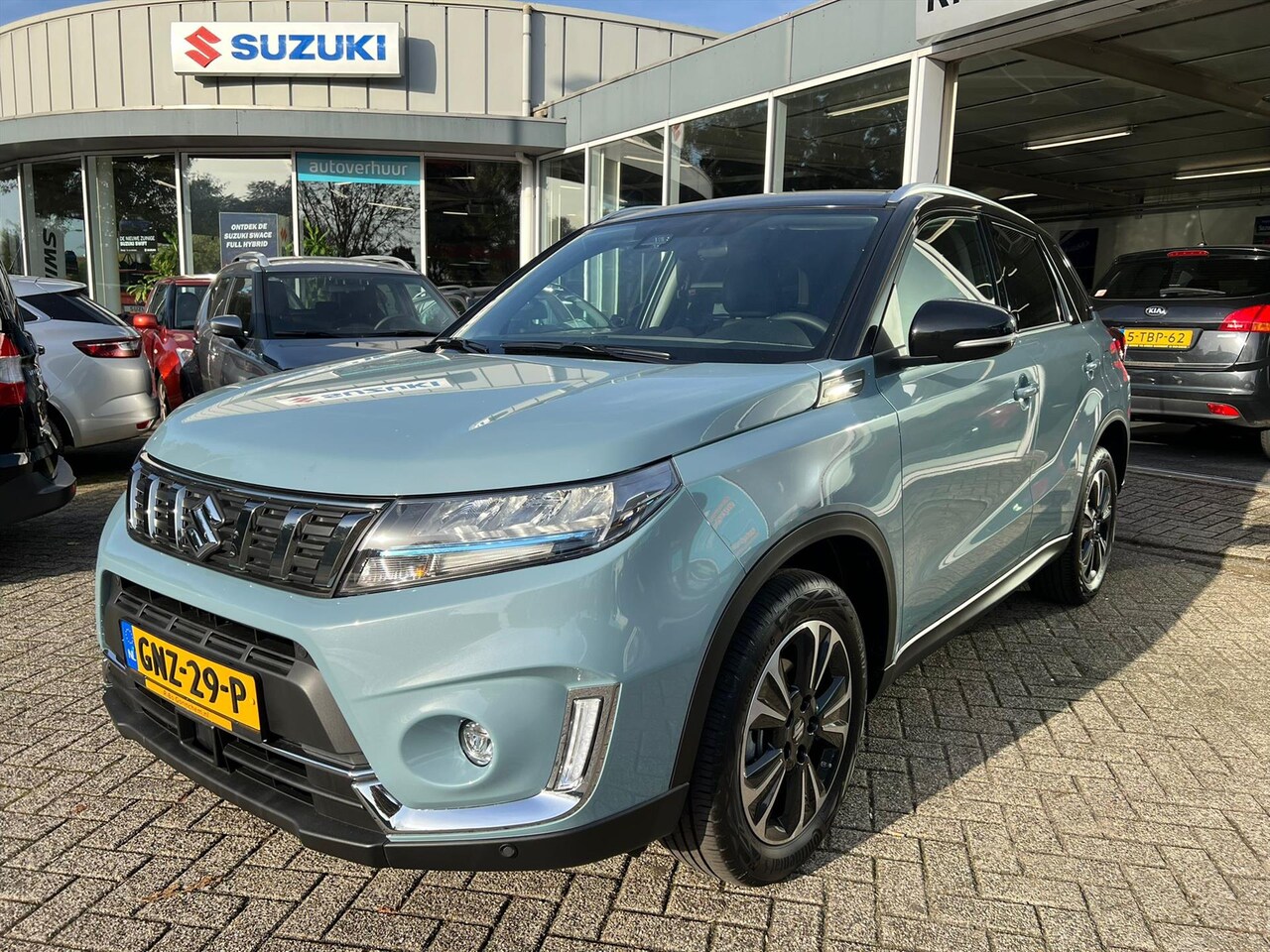 Suzuki Vitara - 1.5 Hybrid 115pk Aut Style - AutoWereld.nl