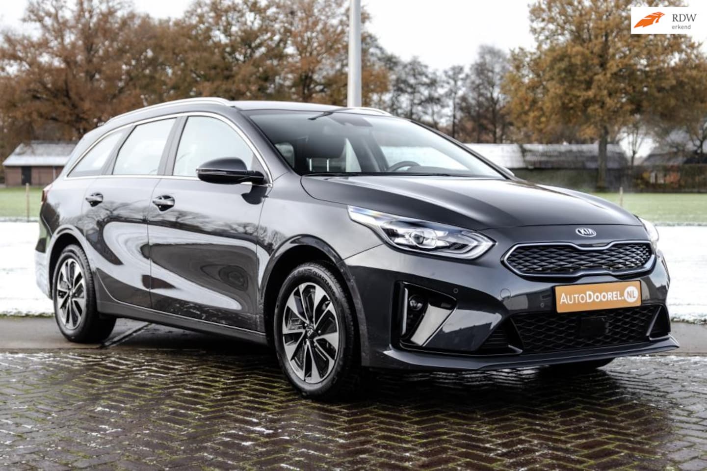 Kia Cee'd Sportswagon - Ceed 1.6 GDI PHEV DynamicLine - AutoWereld.nl