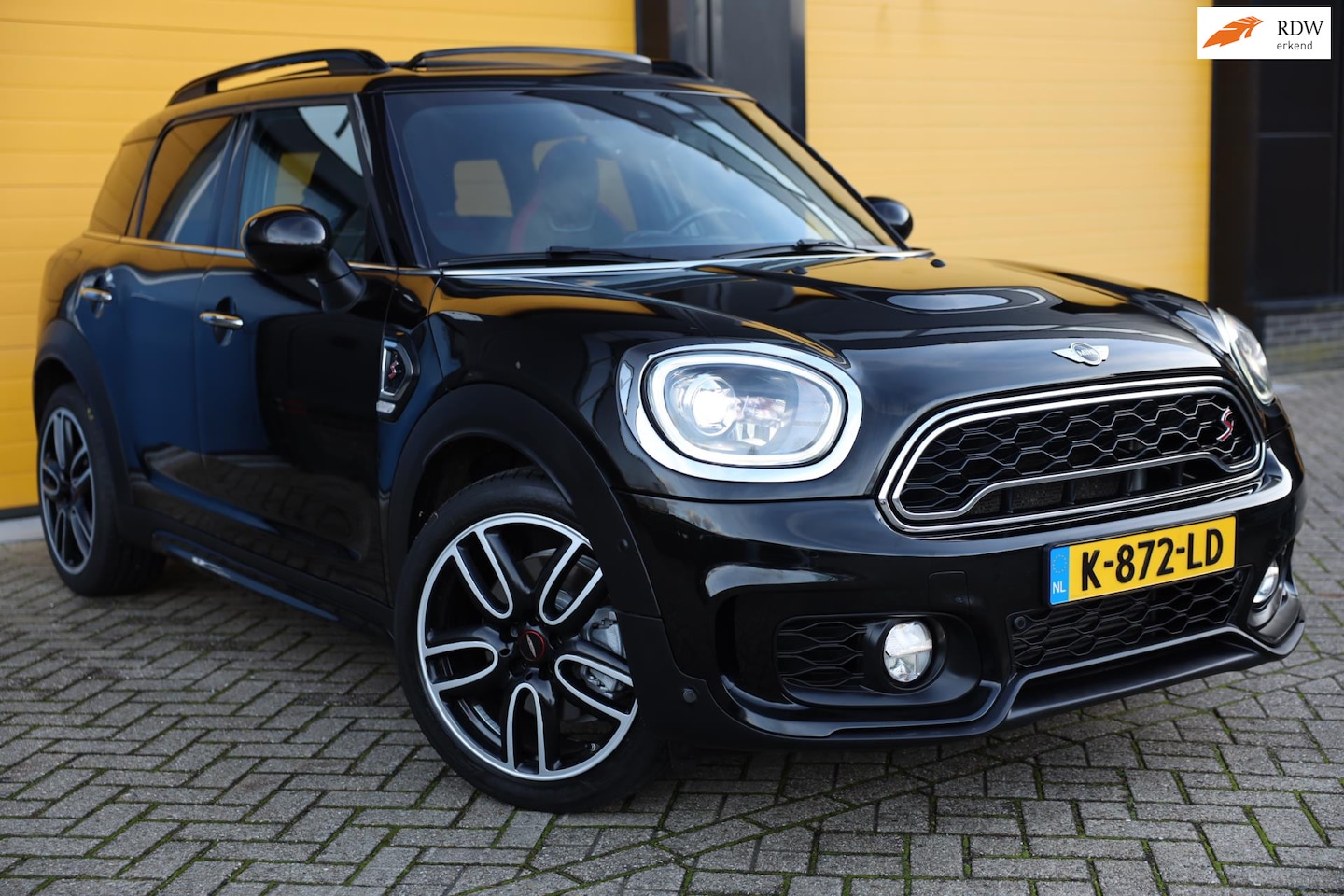 MINI Countryman - Mini 2.0 Cooper S Chili / JCW Pakket / AUT / 192 Pk / HK / Navi / Cruise Control / Led / P - AutoWereld.nl