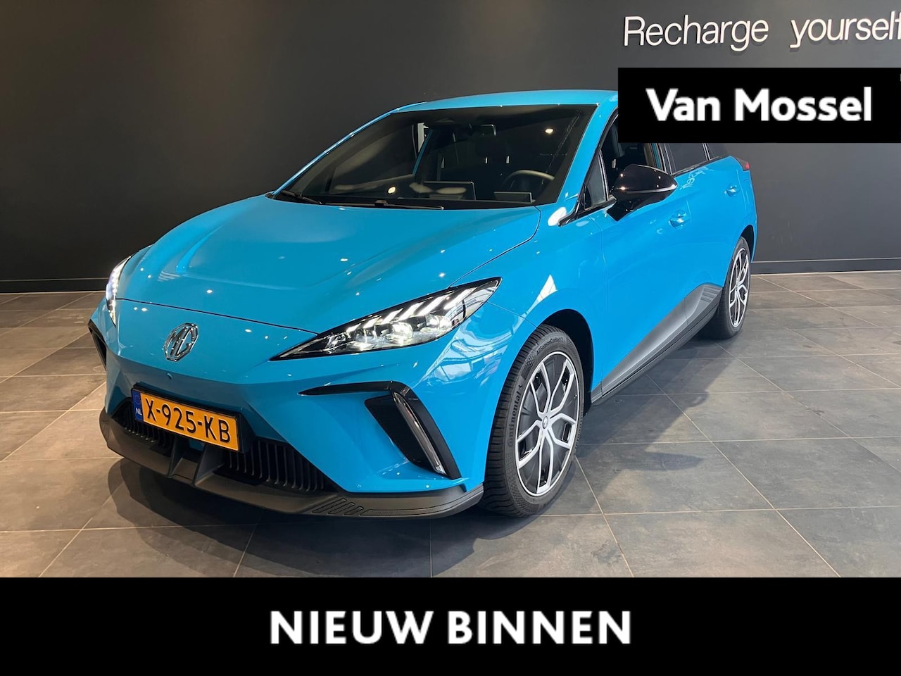 MG 4 - Luxury 64 kWh - EERSTE EIGENAAR - Navigatie - Carplay - 360 Camera - AutoWereld.nl