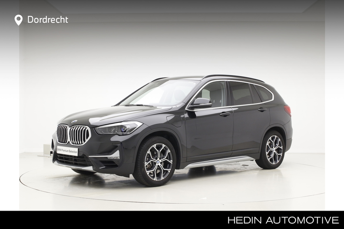 BMW X1 - xDrive25e eDrive xLine | Trekhaak | Leder | Head-Up | - AutoWereld.nl