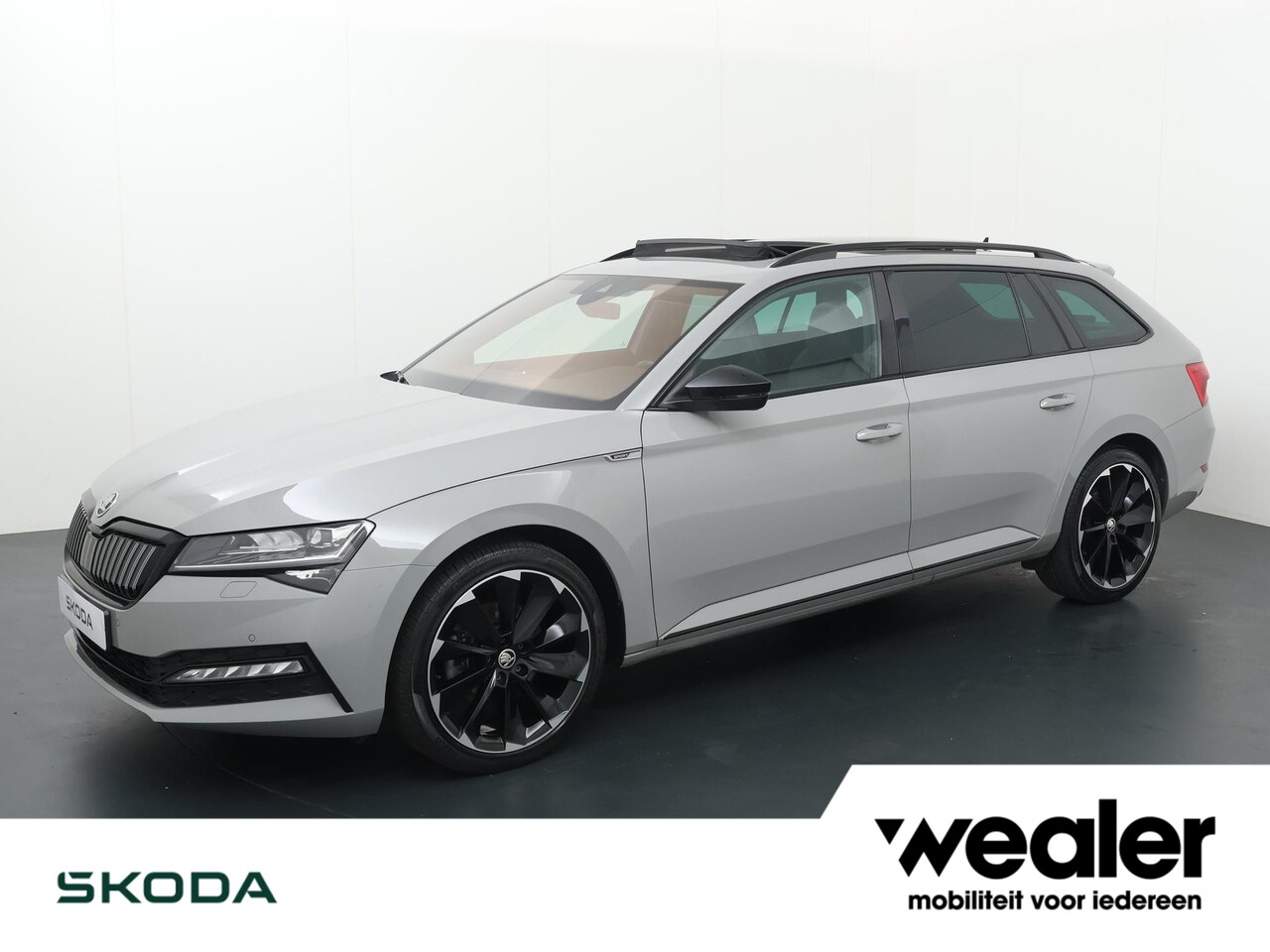 Skoda Superb Combi - 1.4 TSI iV Sportline Business | 218 PK | Panoramadak | Navigatiesysteem Columbus | Keyless - AutoWereld.nl