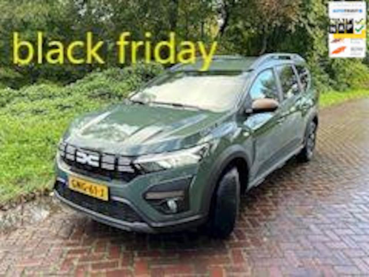 Dacia Jogger - 1.0 TCe 110 Extreme 7p. 1 Eig. b.j. 1-2024 29000 km ,Navi ,Camera ,PDC ,16 "lm - AutoWereld.nl