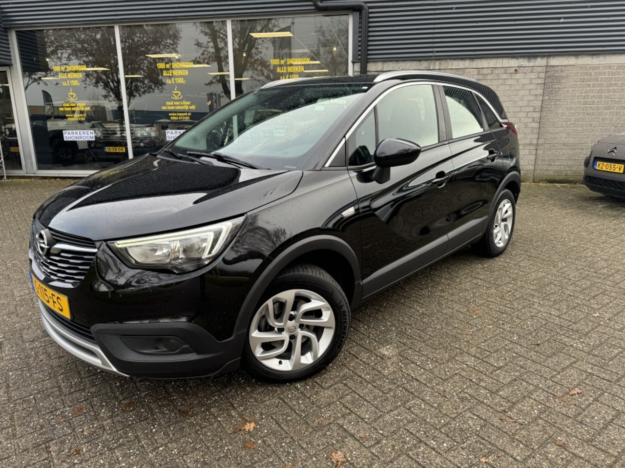 Opel Crossland X - 1.2 T. Innovation 110Pk / Navi/ cruise/apple/climate/ NAP!! - AutoWereld.nl