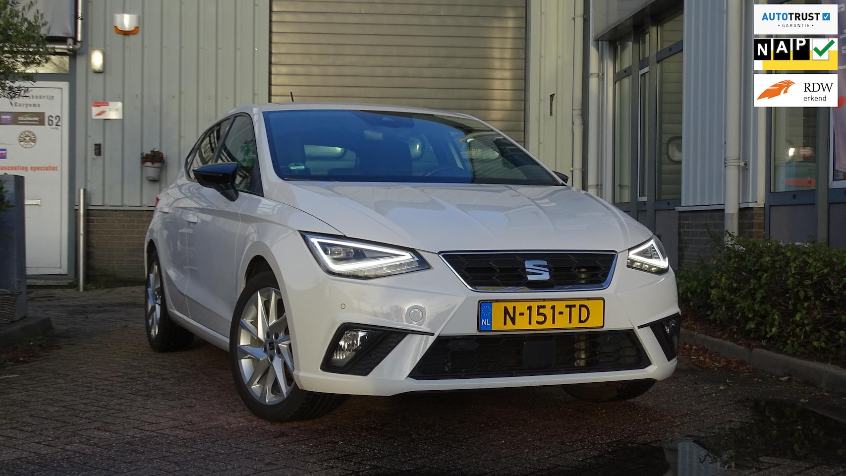 Seat Ibiza - 1.0 EcoTSI FR Business Intense - AutoWereld.nl