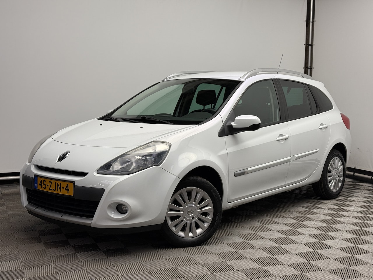 Renault Clio Estate - 1.2 TCE Collection 1e Eigenaar NL Auto - AutoWereld.nl