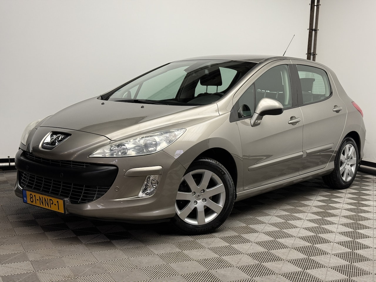 Peugeot 308 - 1.6 VTi Sublime ECC Trekhaak 1e Eigenaar - AutoWereld.nl