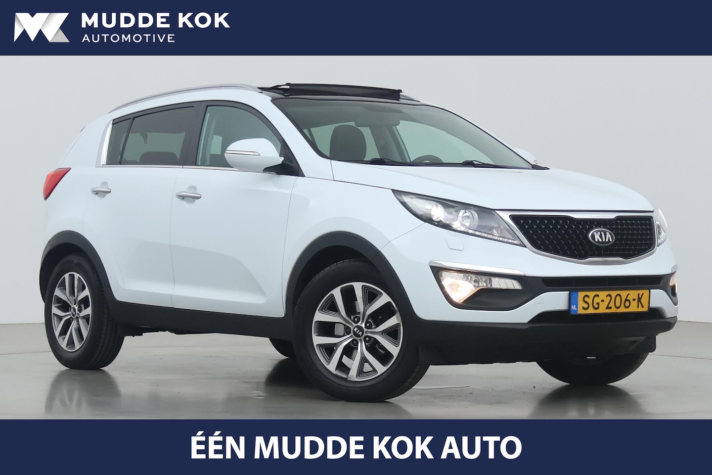 Kia Sportage - 1.6 GDI DynamicPlusLine | Panoramadak | Trekhaak | Camera | Getint Glas - AutoWereld.nl