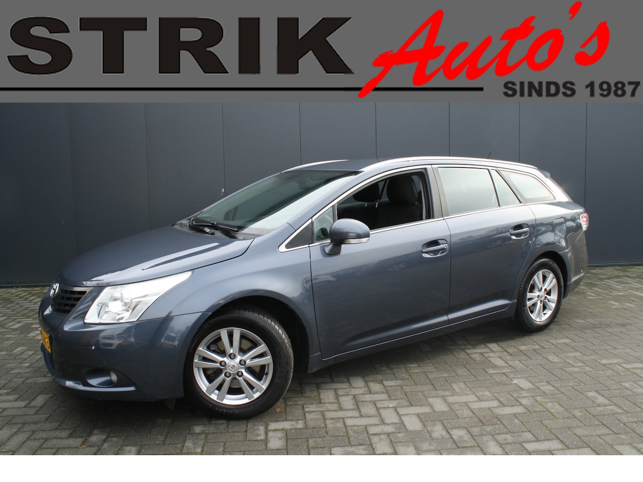 Toyota Avensis Wagon - 2.0 VVTi Dynamic Business Special AUTOMAAT-LET OP DE TEKST - AutoWereld.nl