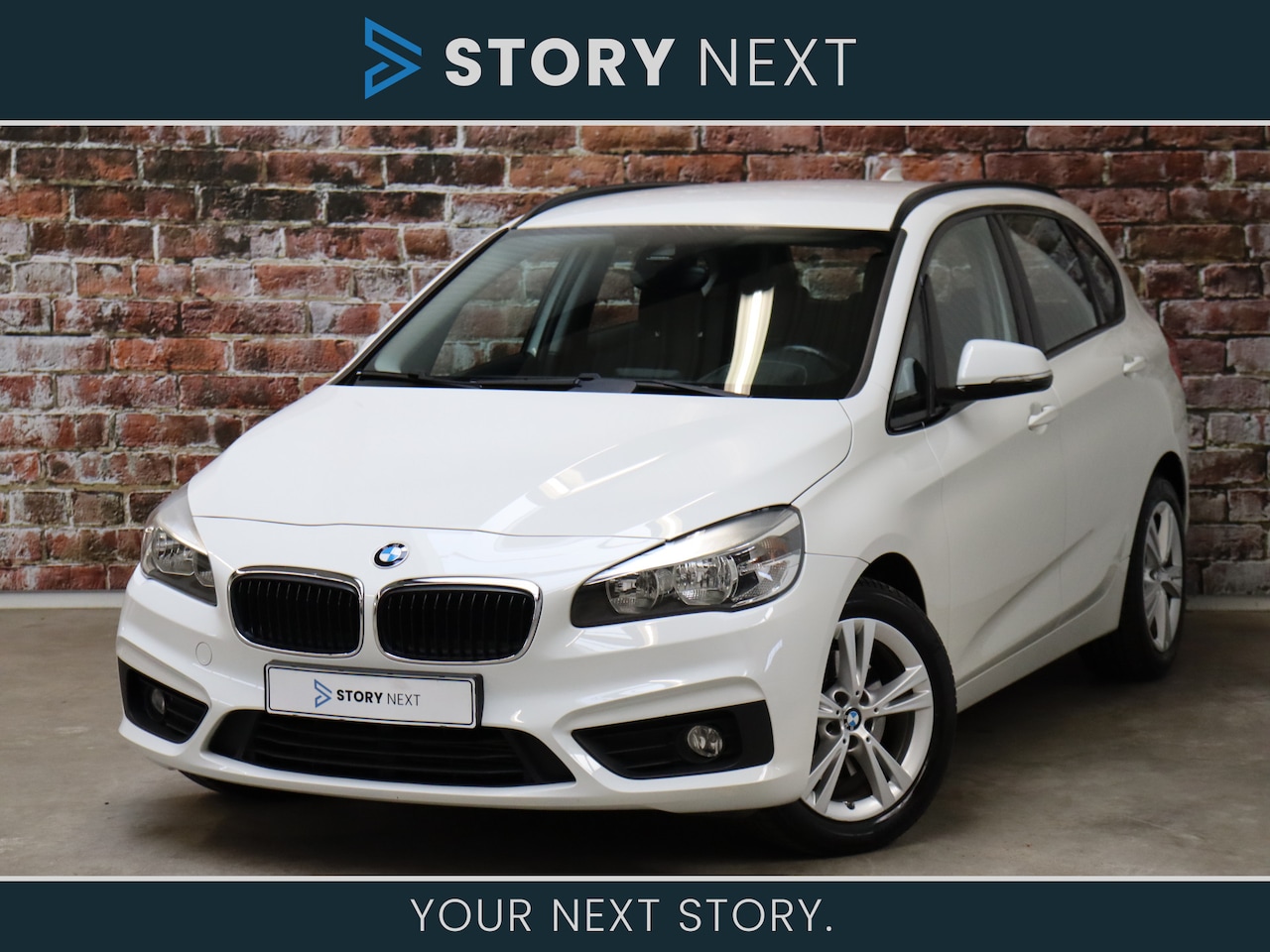 BMW 2-serie Active Tourer - 218i Executive / Navigatie / Cruise Control / Parkeersensoren / Bluetooth / Sportstoelen / - AutoWereld.nl