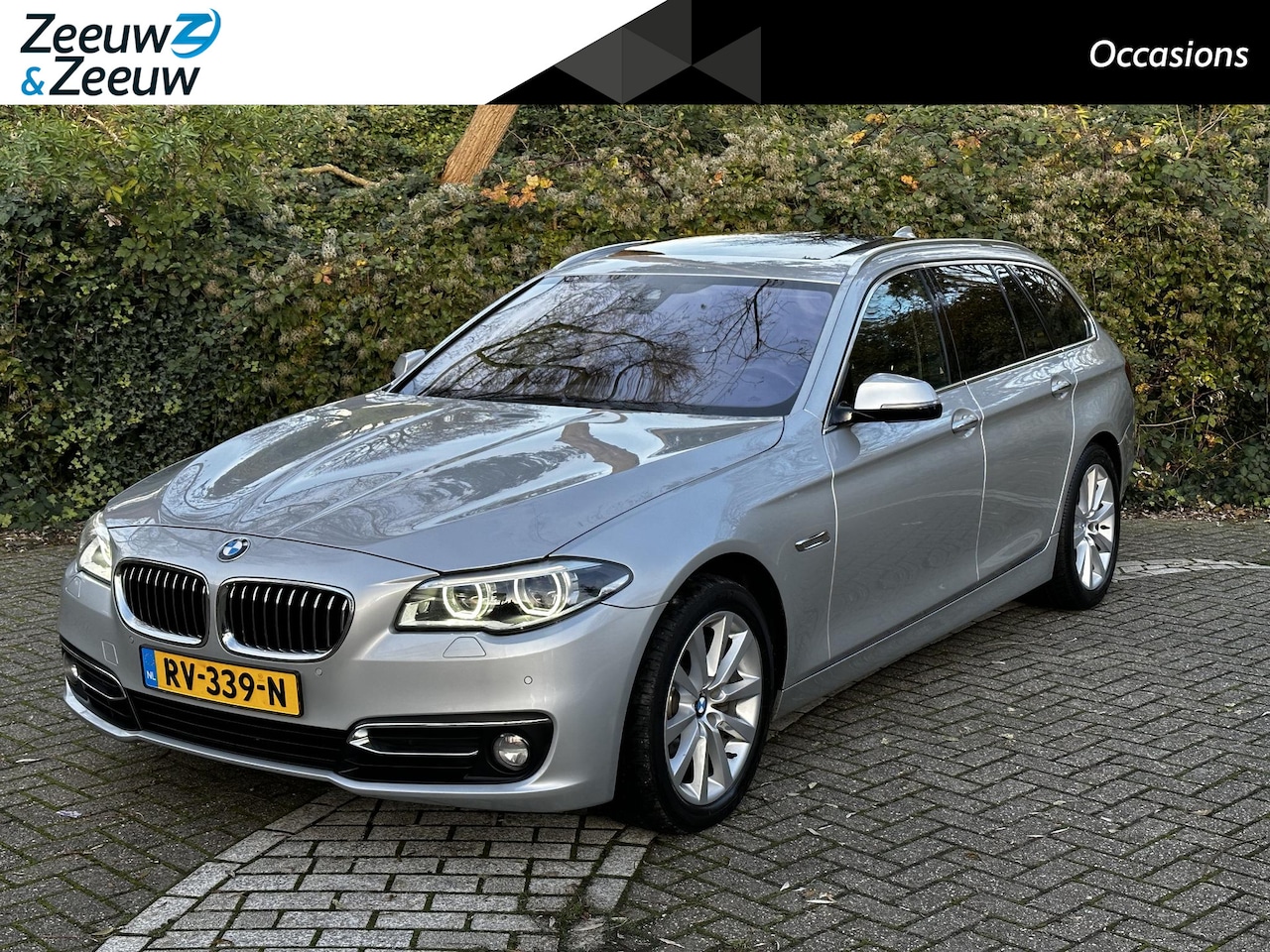 BMW 5-serie Touring - 530xd Luxury Edition | BOMVOL OPTIES | KANTELSCHUIFDAK | STOELVERWARMING | LEDEREN STOELBE - AutoWereld.nl