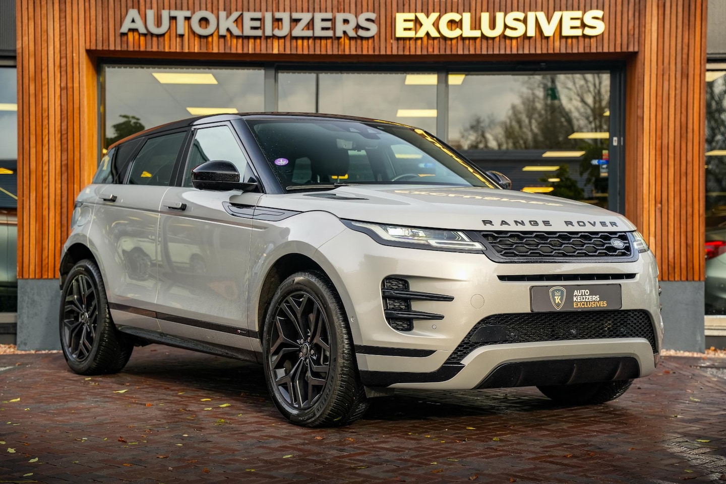 Land Rover Range Rover Evoque - 1.5 P300e AWD R-Dynamic HSE Meridian Dodehoek Keyless Camera LED Memory Leer 20"LM - AutoWereld.nl