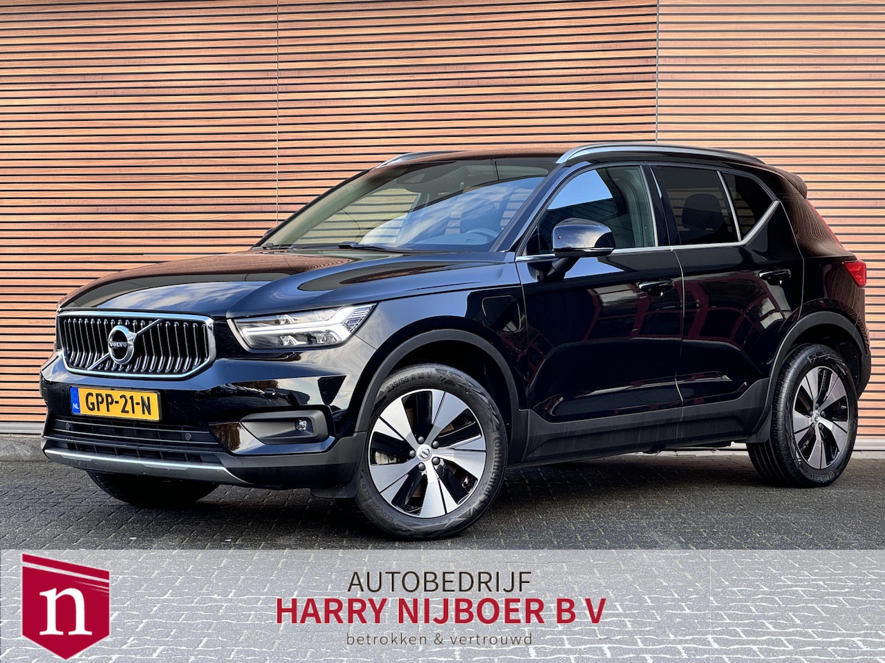 Volvo XC40 - 1.5 T4 Recharge Inscription Expression Navigatie / DAB / Carplay / Camera - AutoWereld.nl