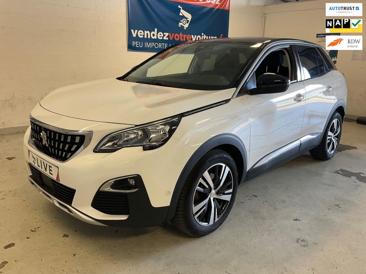 Peugeot 3008 - 1.2 PureTech Allure 1.2 PureTech Allure - AutoWereld.nl