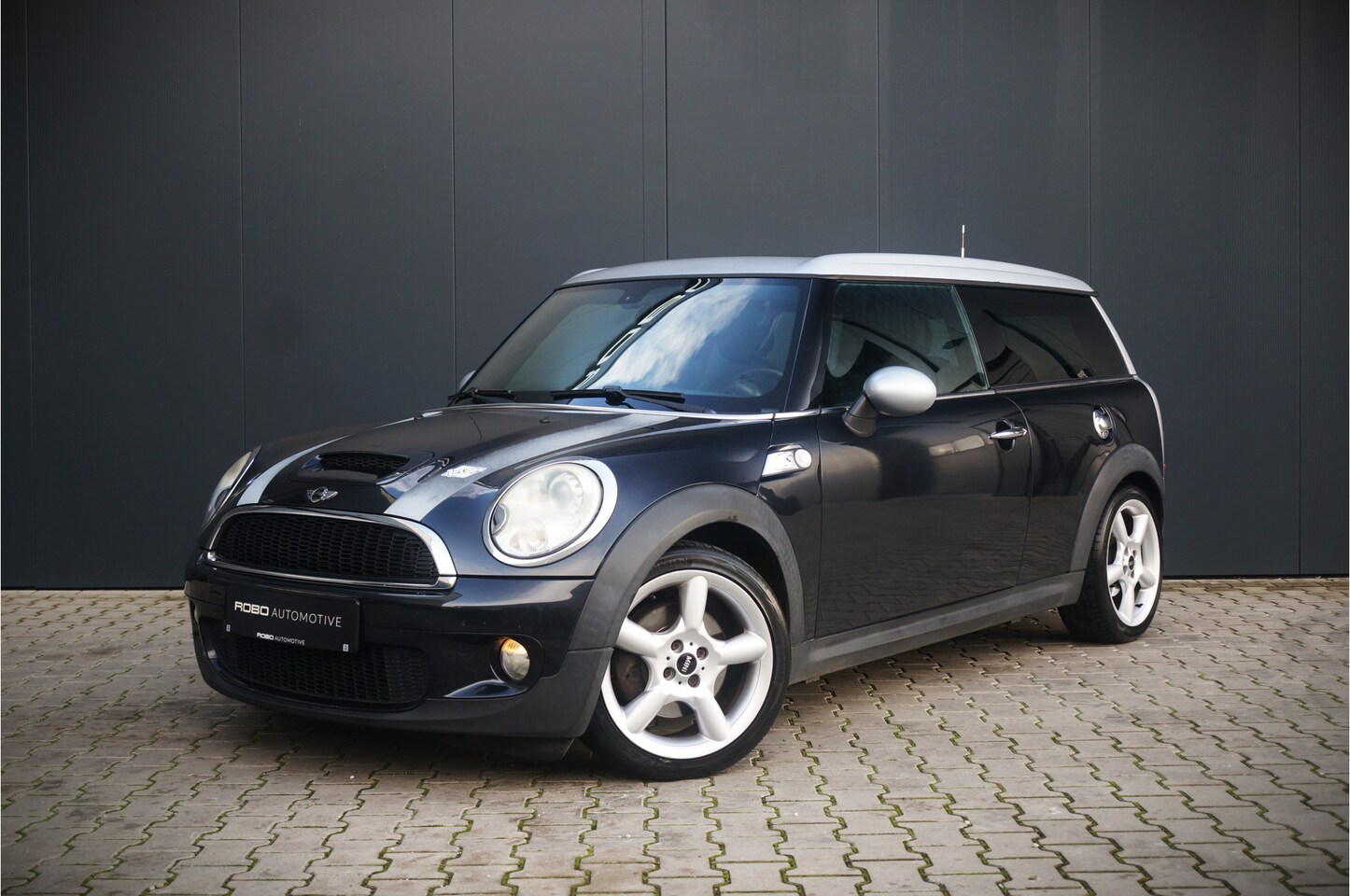 MINI Clubman - Mini 1.6 Cooper S | Panoramadak | Xenon | Stoelverwarming | Leer | Climate Control | Parke - AutoWereld.nl