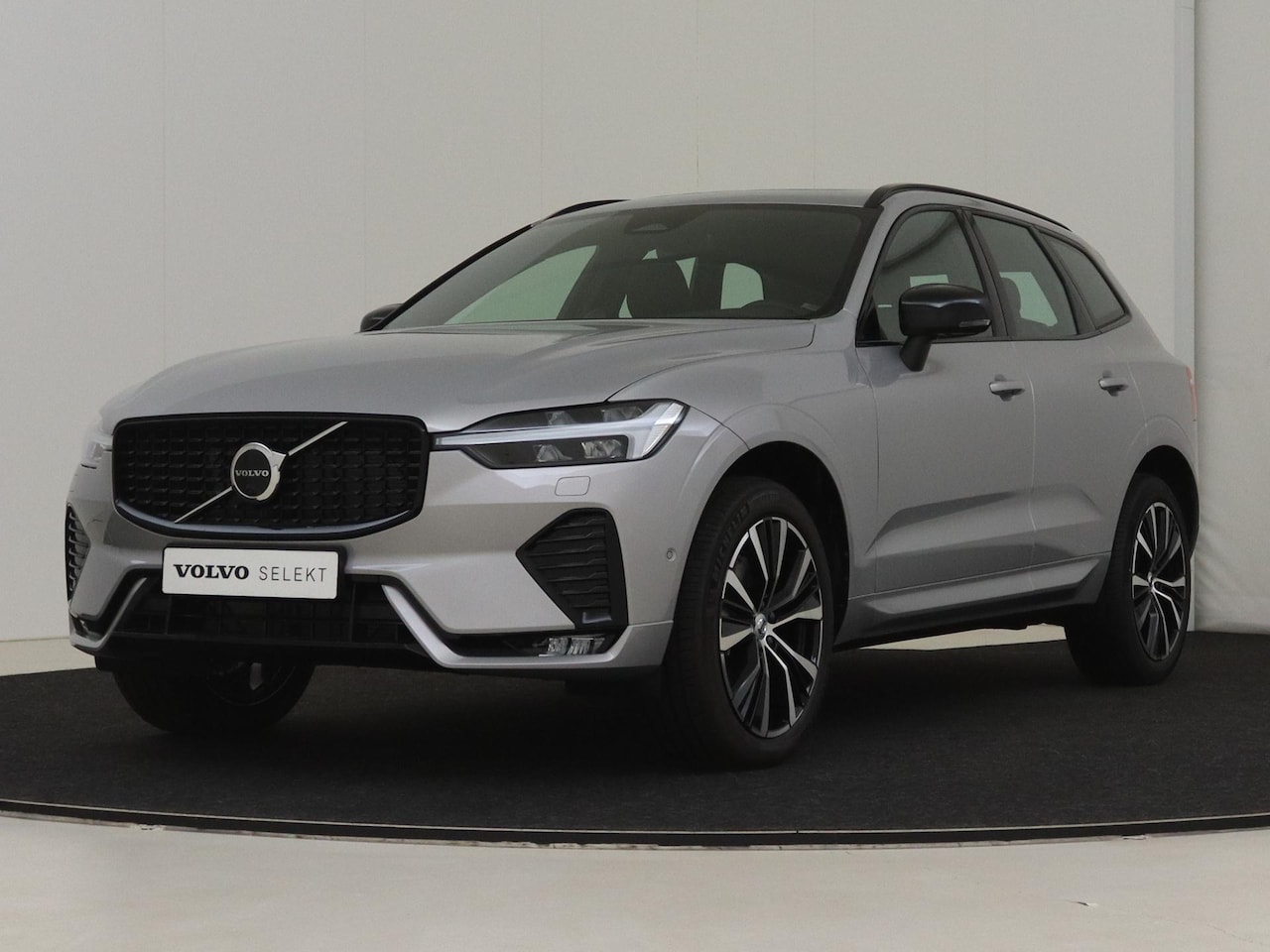 Volvo XC60 - B5 Ultimate Dark B5 Ultimate Dark - AutoWereld.nl