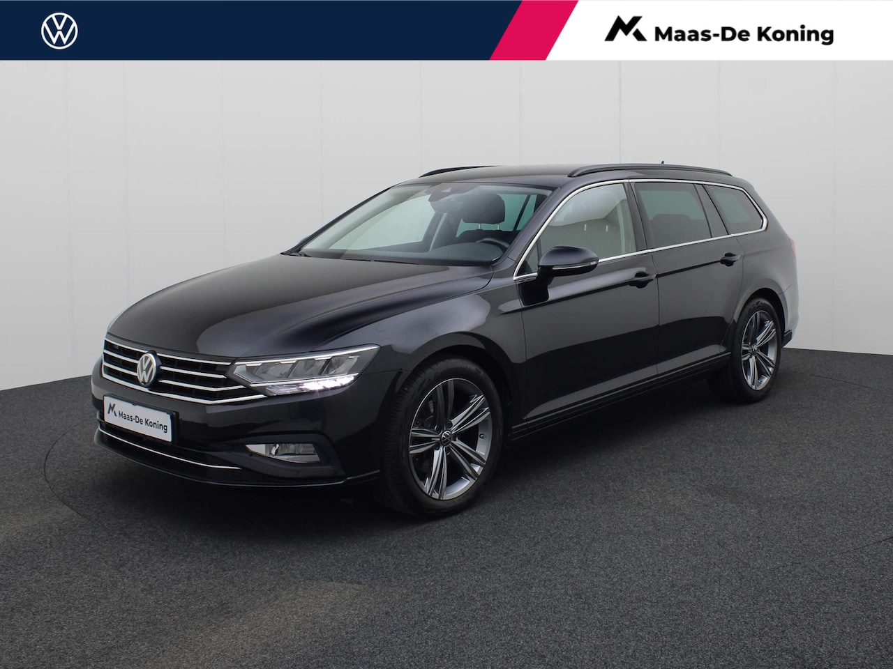 Volkswagen Passat Variant - 1.5TSI/150PK Business DSG · Navigatie · Trekhaak · Parkeersensoren - AutoWereld.nl