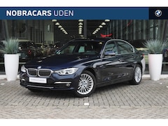 BMW 3-serie - 320i High Executive Luxury Line Automaat / LED / Navigatie Professional / Cruise Control /