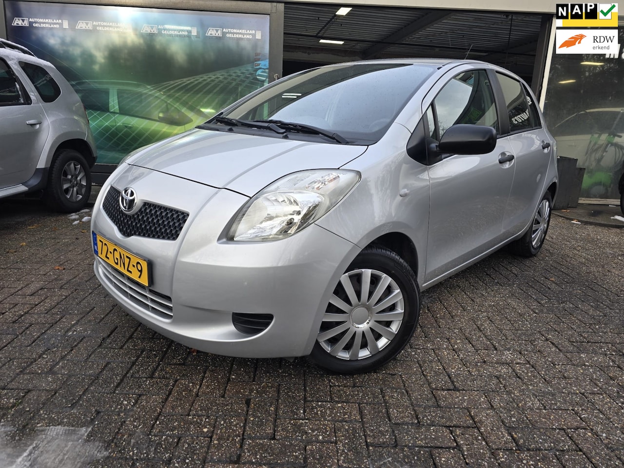 Toyota Yaris - 1.3 VVTi Sol | 1E EIGENAAR | 12MND GARANTIE | NW APK| LAGE KM | AIRCO | - AutoWereld.nl