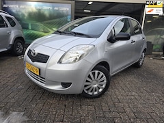 Toyota Yaris - 1.3 VVTi Sol | 1E EIGENAAR | 12MND GARANTIE | NW APK| LAGE KM | AIRCO |