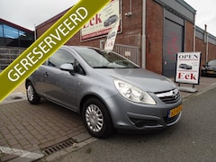 Opel Corsa - 1.0-12V Selection