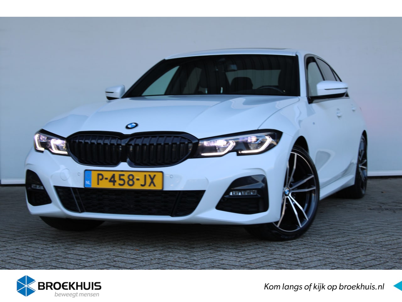 BMW 3-serie - 320i Business Edition Plus M-SPORT/SCHUIFDAK/LIVE COCKPIT/LEDER/19INCH/LASER/ELEKTR TREKHA - AutoWereld.nl