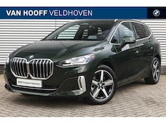 BMW 2-serie Active Tourer - 223i xDrive High Executive Automaat / Panoramadak / Trekhaak / Sportstoelen / Stoelverwarm