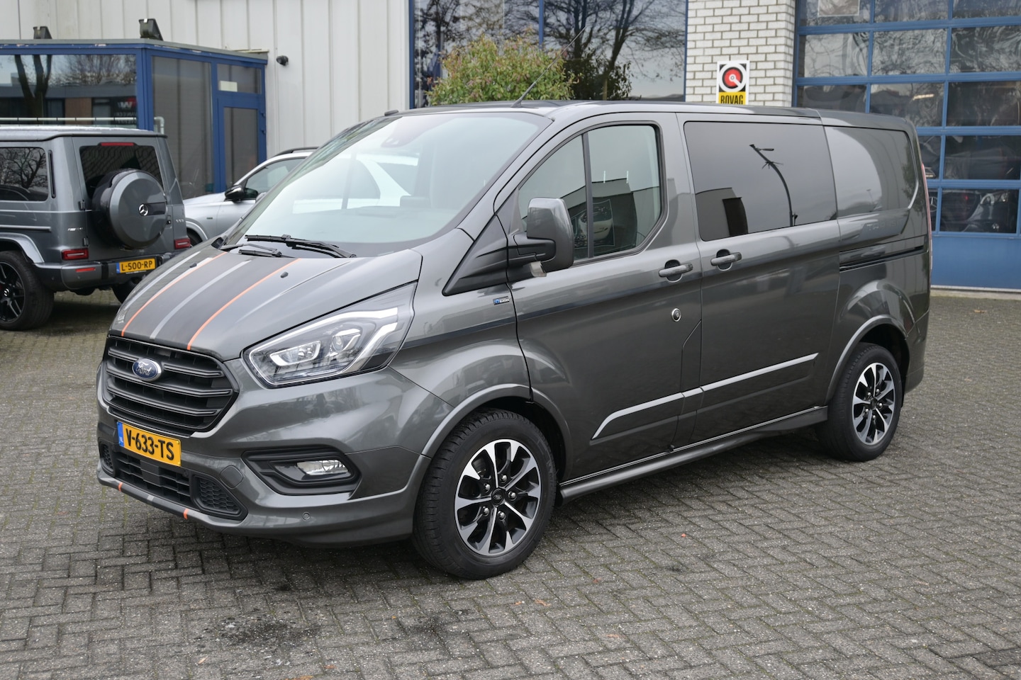 Ford Transit Custom - 310S 2.0 TDCI L1H1 Sport DC - AutoWereld.nl