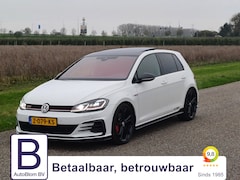 Volkswagen Golf - 2.0 TSI GTI TCR | Pano dak | LED | Carplay | Digi Dash | Navi | Dynaudio | 290PK