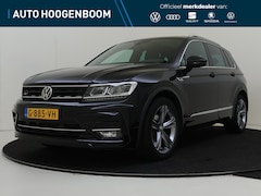 Volkswagen Tiguan - 1.5 TSI ACT Highline Business R | Panoramadak | Trekhaak | Navigatie | Parkeerassistent |