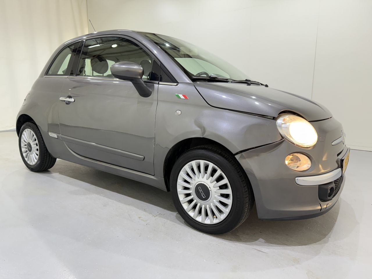 Fiat 500 - 1.2 Lounge Aut. Pano/Airco - AutoWereld.nl